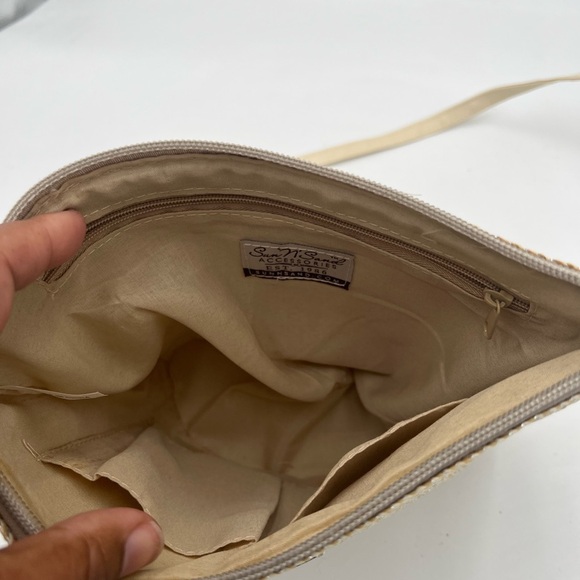 Sun & Sand Straw Shoulder Bag – Beige Woven Crossbody – Boho Style - Picture 6 of 12